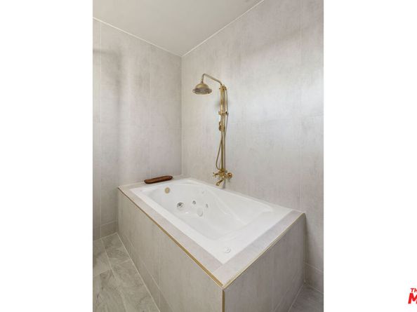 1222 N Virgil Avenue, Los Angeles CA 90029