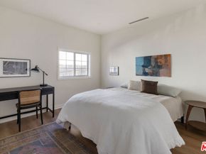 1222 N Virgil Avenue, Los Angeles CA 90029