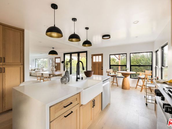 3744 Vineland Avenue, Studio City CA 91604