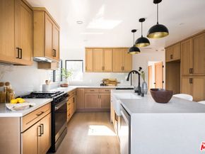 3744 Vineland Avenue, Studio City CA 91604