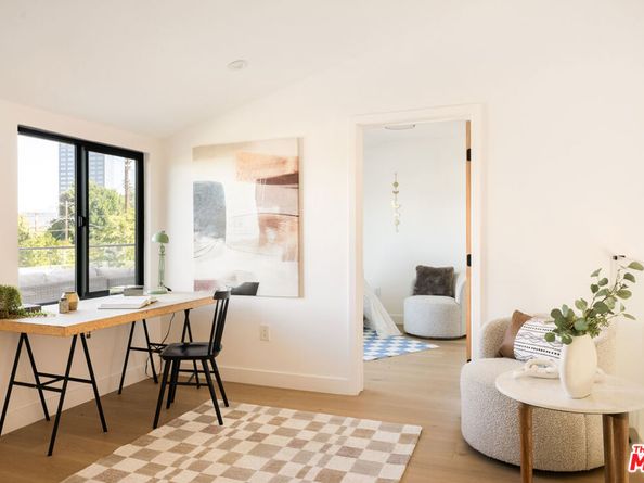 3744 Vineland Avenue, Studio City CA 91604