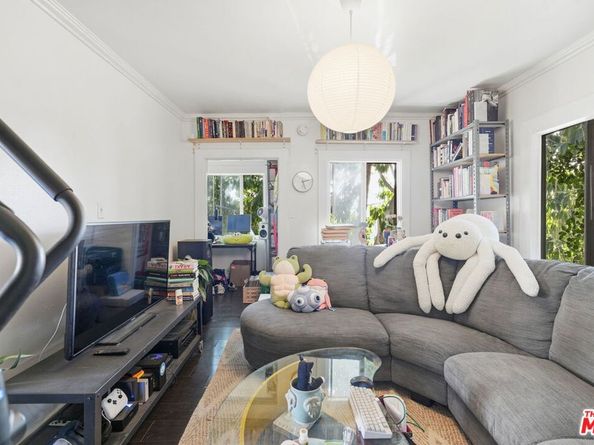 3634 Roseview Avenue, Los Angeles CA 90065