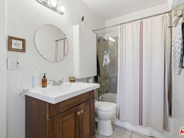 3634 Roseview Avenue, Los Angeles CA 90065