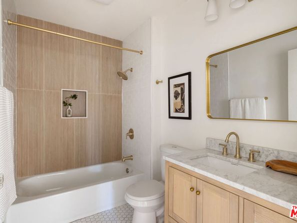 2931 Paola Avenue, Los Angeles CA 90032