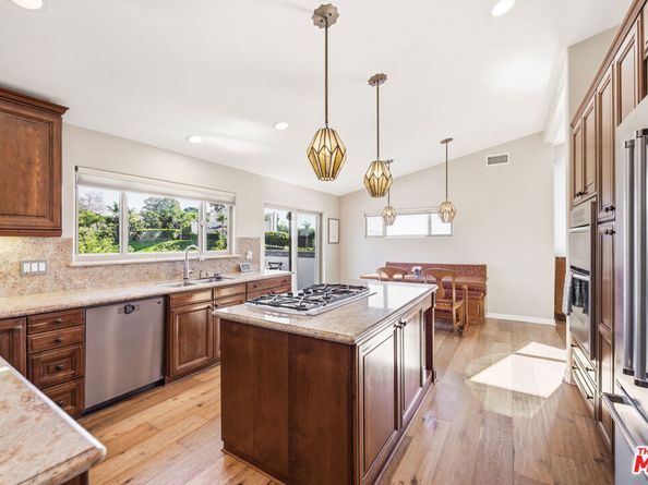 28935 W Beach Lane, Malibu CA 90265