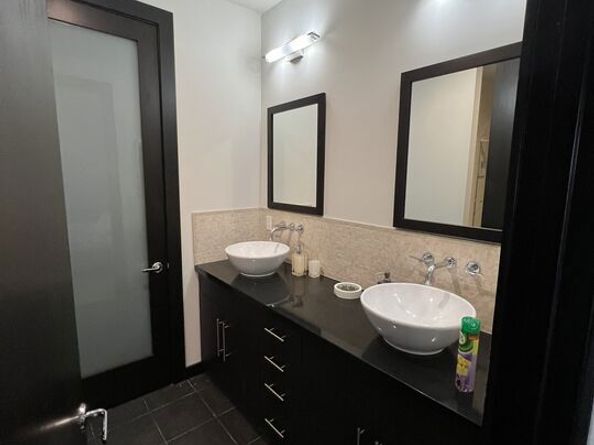 655 S Hope Street 1605, Los Angeles CA 90017