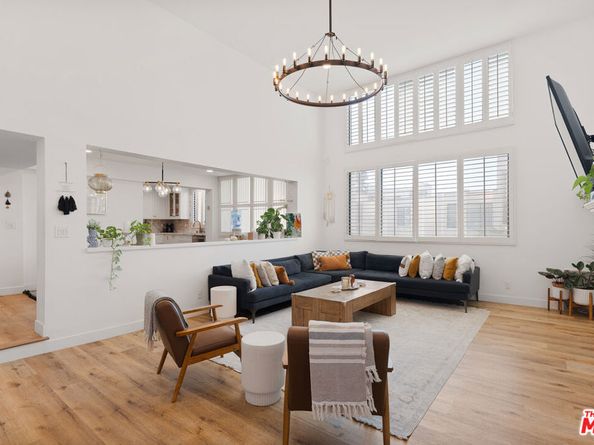 14521 Benefit Street 307, Sherman Oaks CA 91403