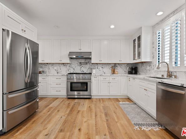 14521 Benefit Street 307, Sherman Oaks CA 91403