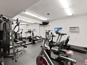 14521 Benefit Street 307, Sherman Oaks CA 91403