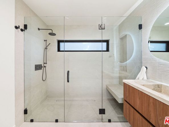 8982 Norma Place, West Hollywood CA 90069