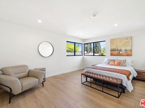 8982 Norma Place, West Hollywood CA 90069