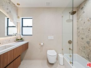 8982 Norma Place, West Hollywood CA 90069