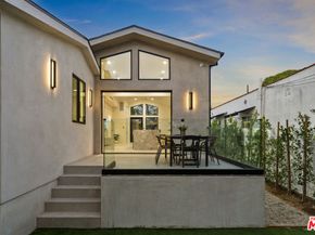 8982 Norma Place, West Hollywood CA 90069