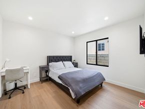 8982 Norma Place, West Hollywood CA 90069