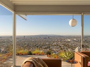 1635 Woods Drive, Los Angeles CA 90069