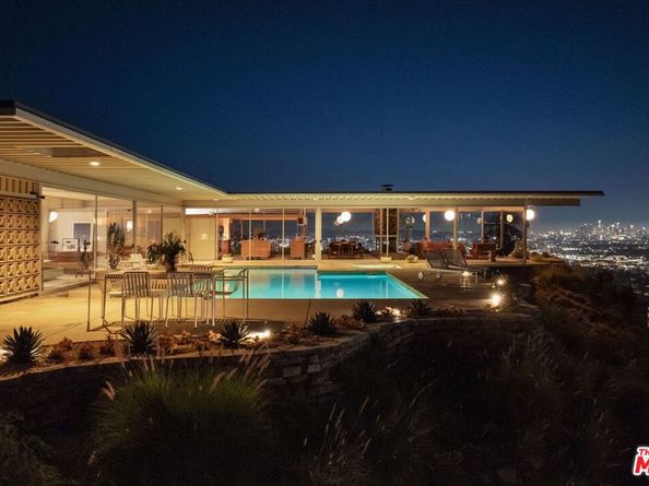 1635 Woods Drive, Los Angeles CA 90069