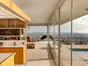 1635 Woods Drive, Los Angeles CA 90069