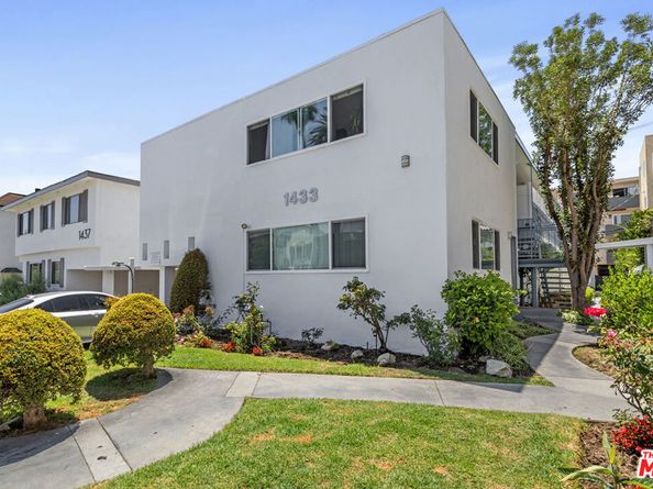 1433 Brockton Avenue, Los Angeles CA 90025