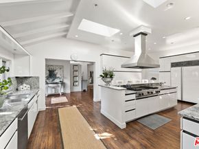 3245 Provon Lane, Los Angeles CA 90034