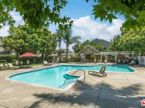 3867 Thorncroft Lane B, Inglewood CA 90305