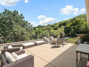 4964 Hydepark Drive, Agoura Hills CA 91301