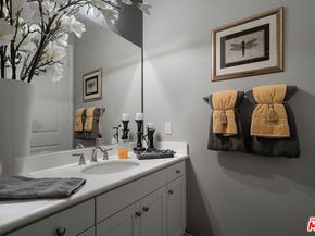 4964 Hydepark Drive, Agoura Hills CA 91301