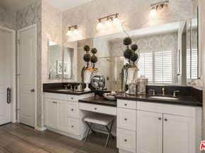 4964 Hydepark Drive, Agoura Hills CA 91301