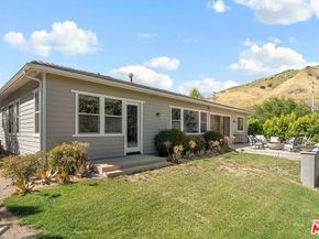 4964 Hydepark Drive, Agoura Hills CA 91301