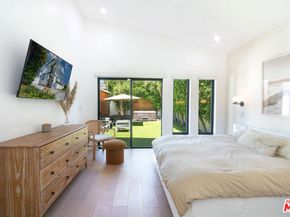 2843 S Holt Avenue, Los Angeles CA 90034
