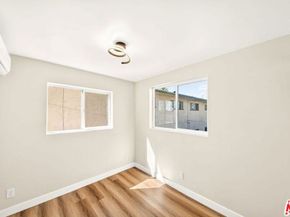 204 E 88th Street 204, Los Angeles CA 90003