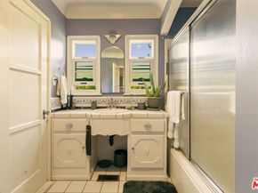 3916 Scandia Way, Los Angeles CA 90065
