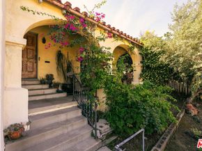 3916 Scandia Way, Los Angeles CA 90065