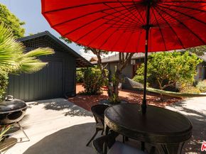2915 S Budlong Avenue, Los Angeles CA 90007