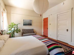 2915 S Budlong Avenue, Los Angeles CA 90007