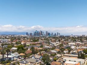2915 S Budlong Avenue, Los Angeles CA 90007