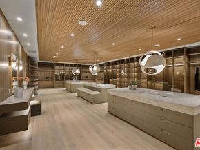 1360 Laurel Way, Beverly Hills CA 90210