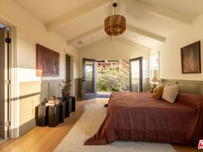 4020 Clayton Avenue, Los Angeles CA 90027