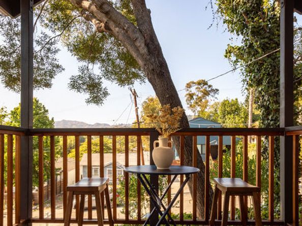 4020 Clayton Avenue, Los Angeles CA 90027