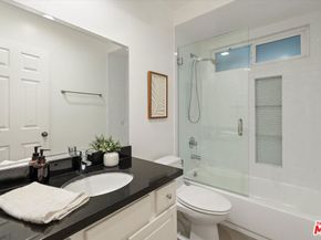 11646 Chenault Street 9, Los Angeles CA 90049