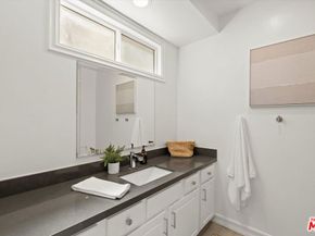11646 Chenault Street 9, Los Angeles CA 90049