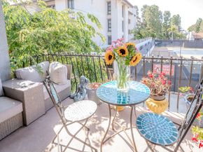 8145 Redlands Street 205, Playa Del Rey CA 90293