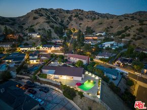 8471 Vine Valley Drive, Sun Valley CA 91352