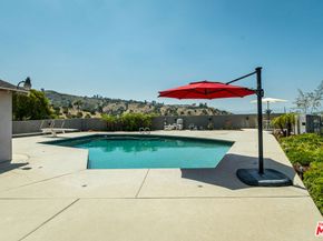 8471 Vine Valley Drive, Sun Valley CA 91352