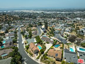 8471 Vine Valley Drive, Sun Valley CA 91352