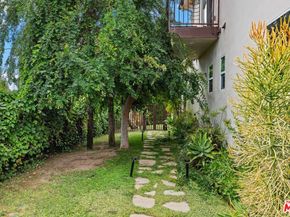 1568 S Point View Street, Los Angeles CA 90035
