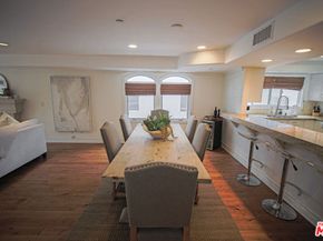 10390 La Grange Avenue PH3, Los Angeles CA 90025