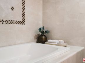 2677 Centinela Avenue 103, Santa Monica CA 90405