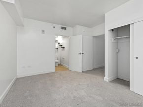 425 W Beech 204, San Diego CA 92101