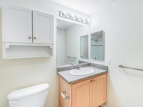 2400 5Th 203, San Diego CA 92101