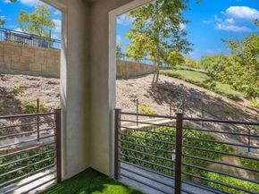 8570 Aspect Dr, San Diego CA 92108